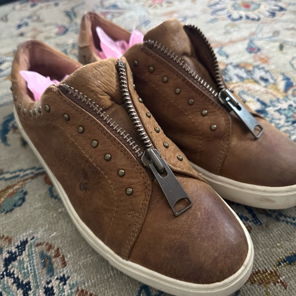 Frye Leather zipper studded slip on shoes Size 9M